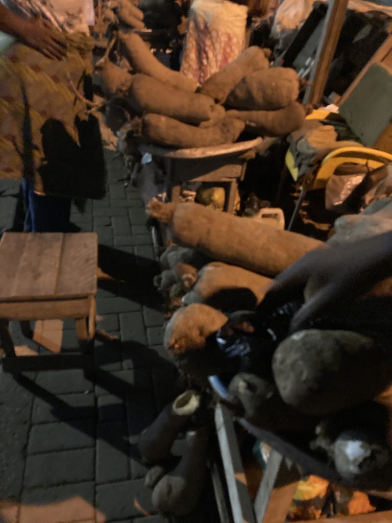 Ignames au marché de Kaneshie- Accra-Ghana-Yam Celeste Association- @eraenvironnement